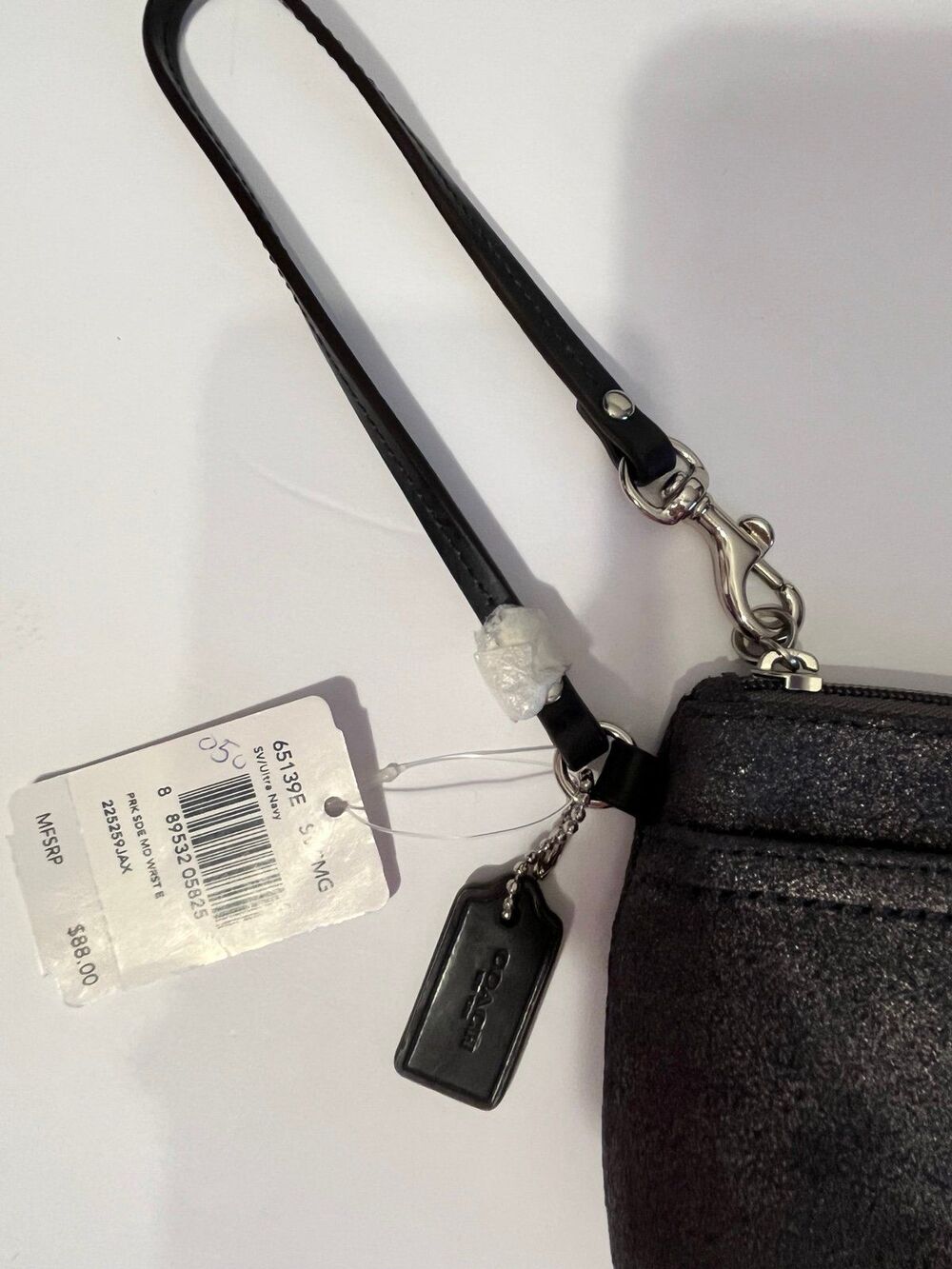 Coach Wristlet NWT Navy/Charcoal Metallic Turn Lock Closure - Picture 3 of 6